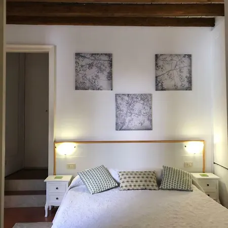 Апартаменты Ca' Del Cortile